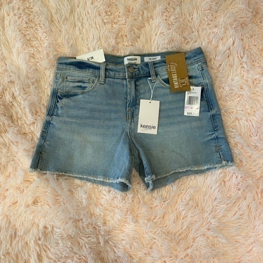 NWT Kensie Jeans - Women's - Vintage Luxe - The Short 6/28